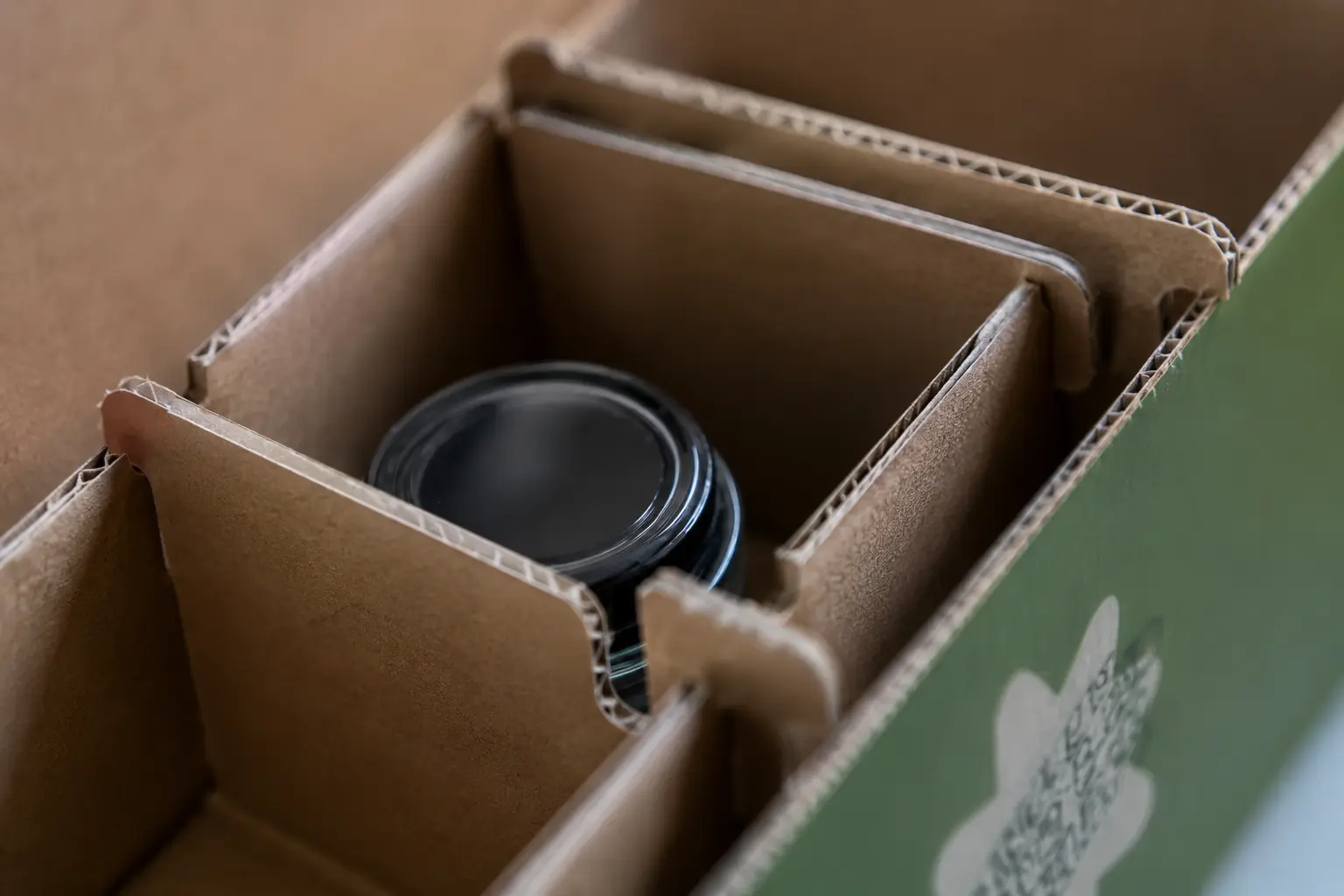Right-sized custom box design for reducing Hidden Packaging Costs and dimensional weight charges