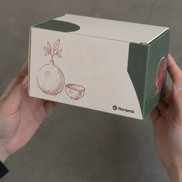 Custom made packaging box in Canada with branded printing and tailored dimensions