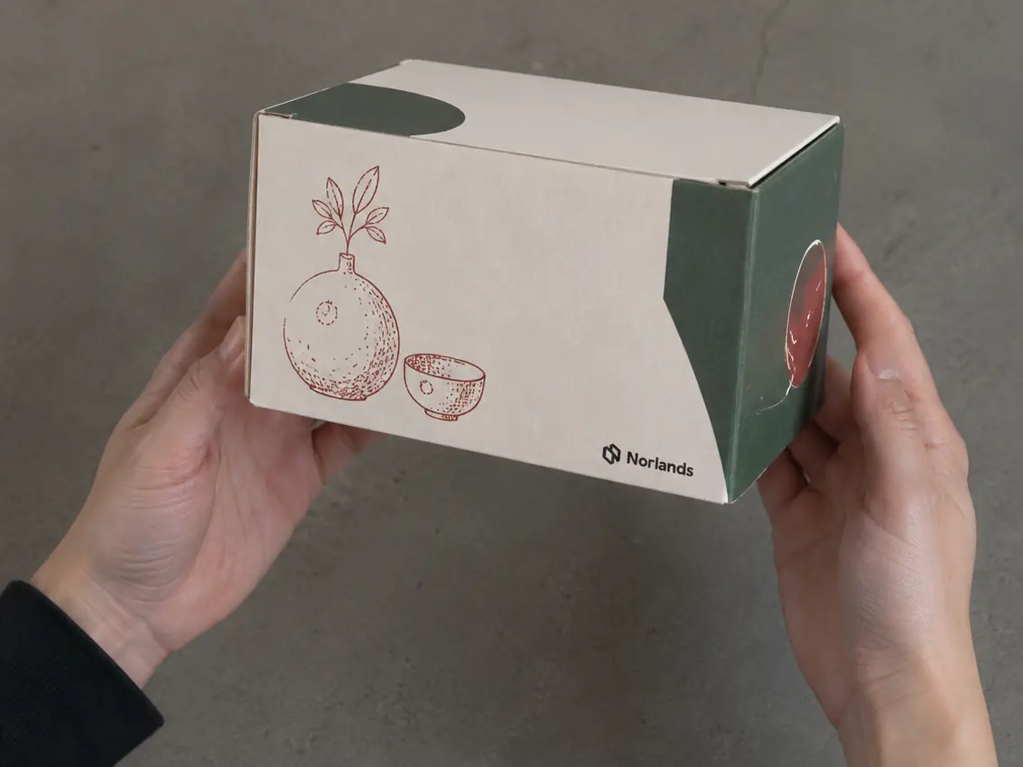 Custom made packaging box in Canada with branded printing and tailored dimensions