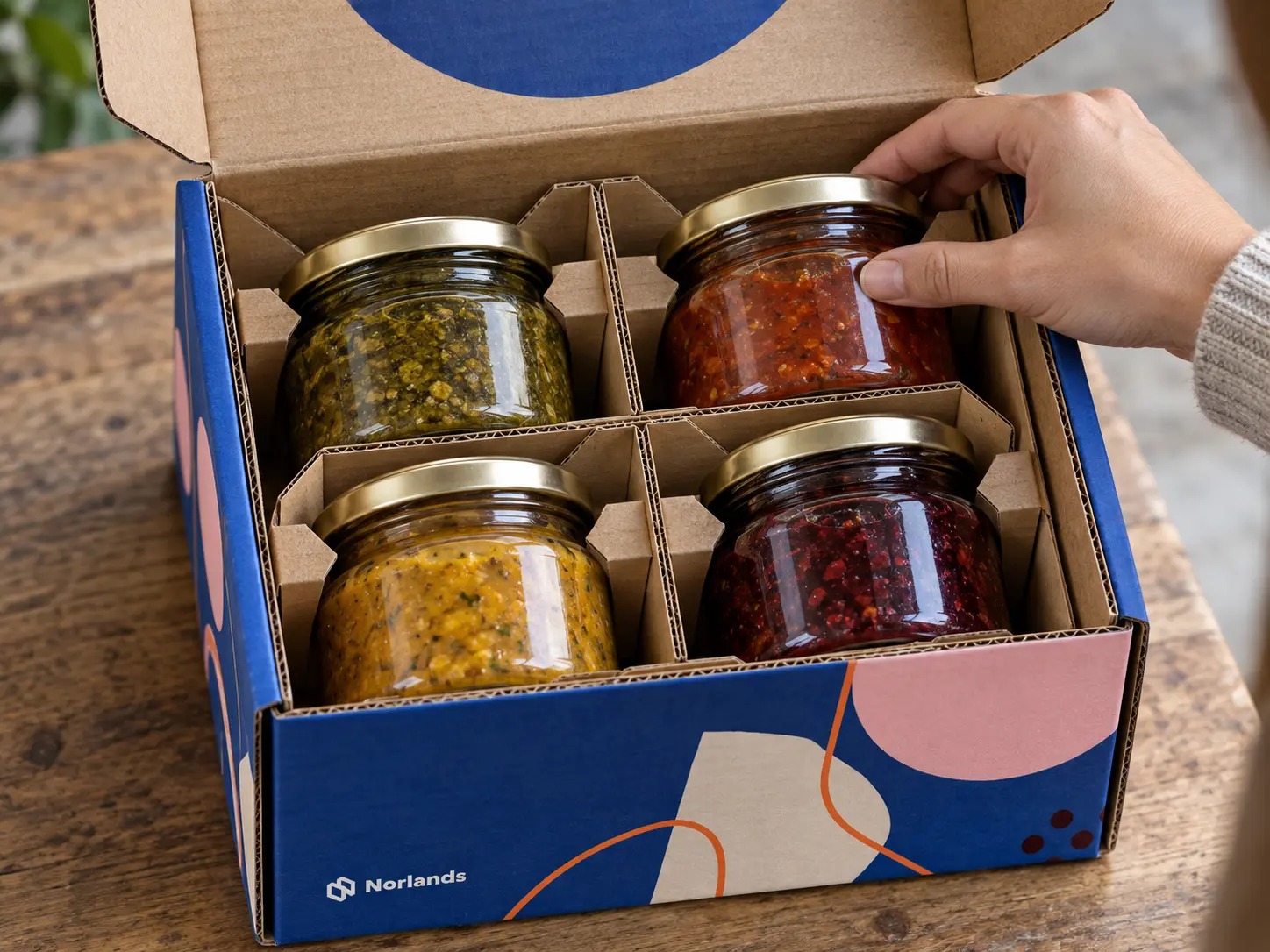 Eco friendly food packaging Canada with recyclable corrugated jar dividers
